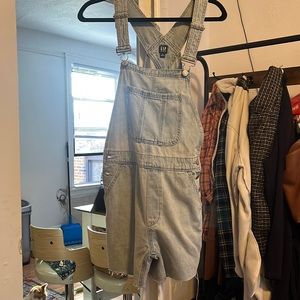 Gap overalls